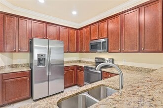 Building Photo - 10288 Via Colomba Circle