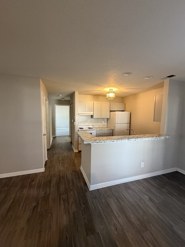 Foto del edificio - 15 Hamiltons Bay Ct
