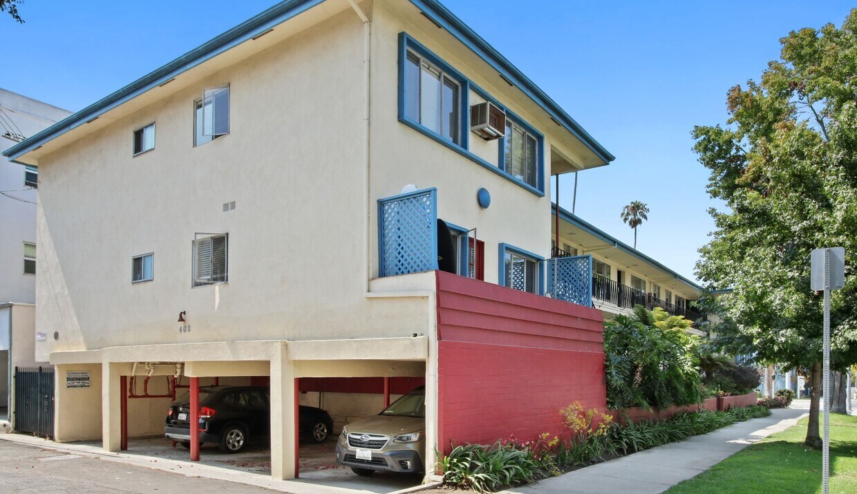 Foto del edificio - 402 Montana Ave