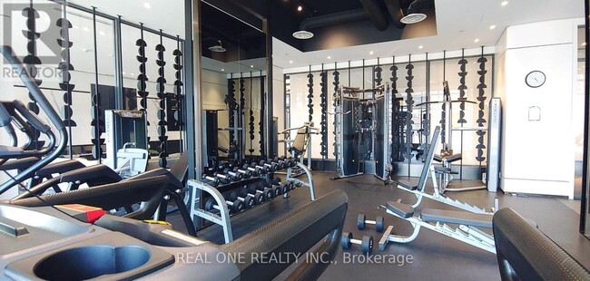 Photo du bâtiment - 1480 Bayly St