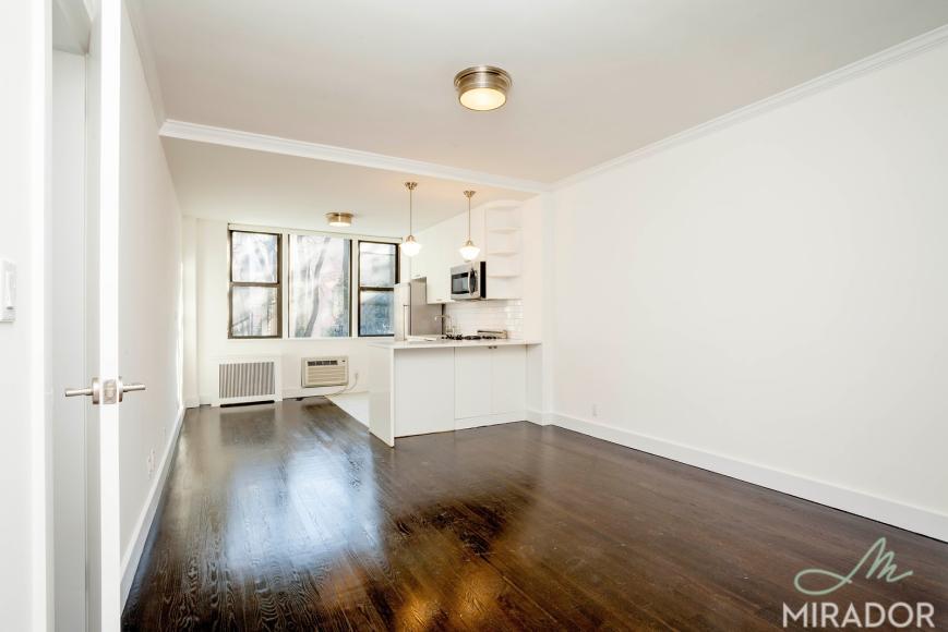 Foto principal - 0 bedroom in NEW YORK NY 10012