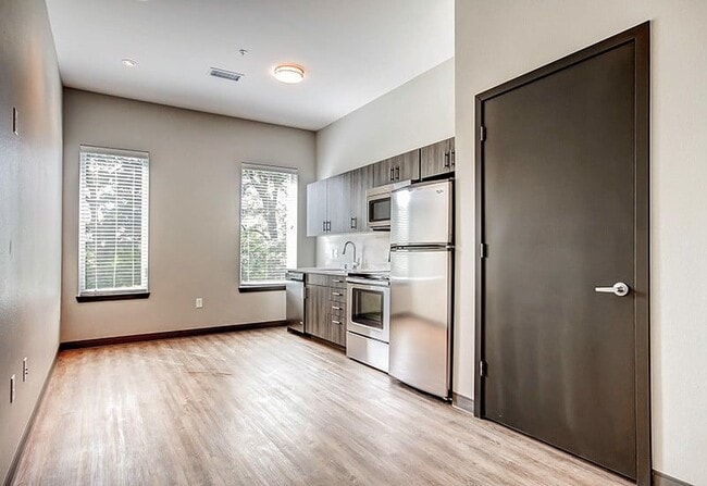 Building Photo - Detroit Terraces