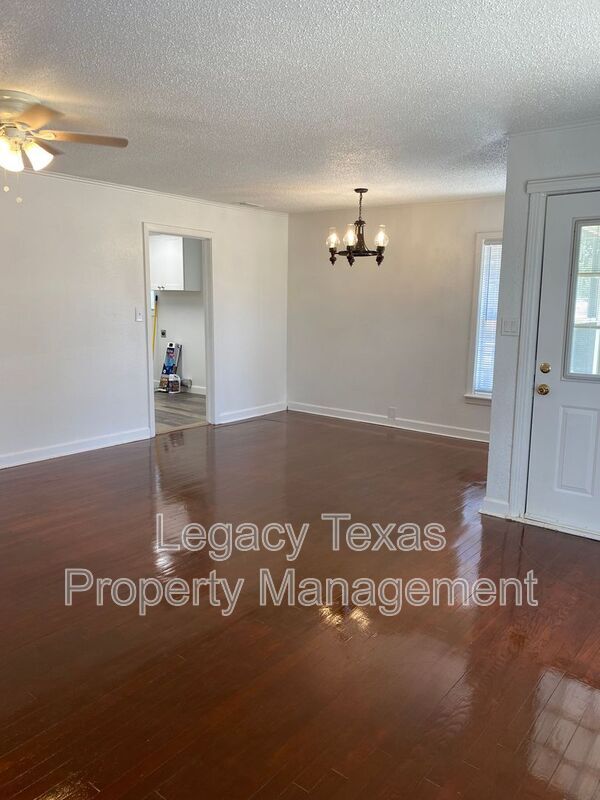 Foto del edificio - 1259 HCR 1439