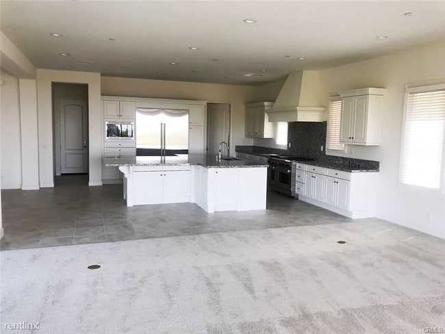 Building Photo - 5 br, 6 bath House - 106 Fountain Frk