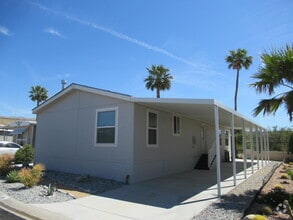 Building Photo - 14777 Palm Dr