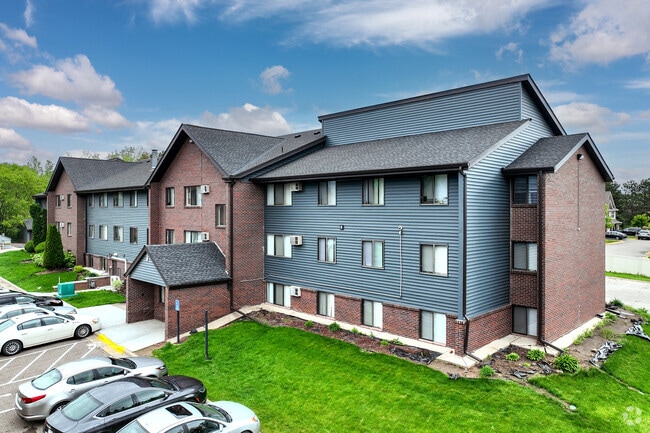 Building Photo - The Commons