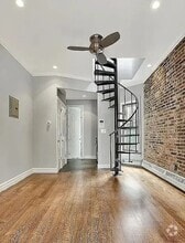 Building Photo - 145 E 26th St
