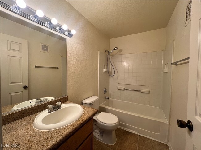 Foto del edificio - 3318 N Decatur Blvd