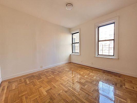 Building Photo - 2 bedroom in BRONX NY 10456