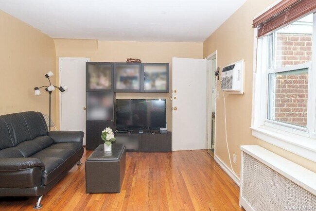 Building Photo - 260-66-260-73 73rd Ave