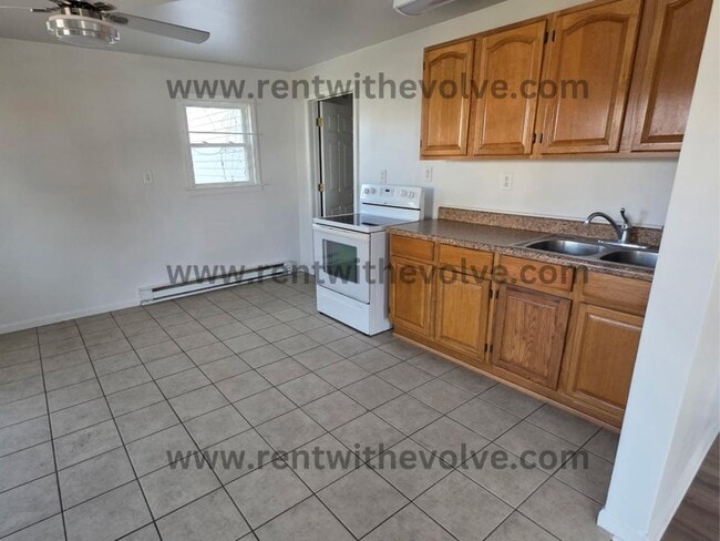 Foto del edificio - 612 E Washington St