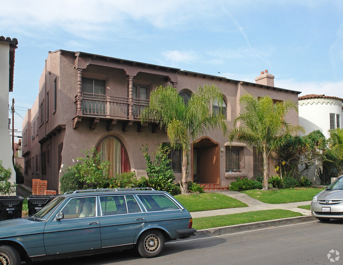 Foto del edificio - 319 S Cloverdale Ave