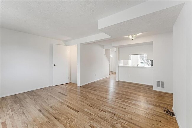 Building Photo - 1682 Harvest Green Ct