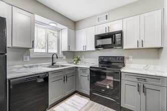 Virtually Staged- Reno - Fairview Court Apartments