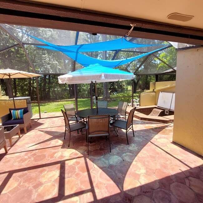 Foto del edificio - 3871 Alcantara Ave