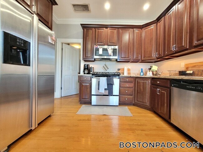 Foto del edificio - 32 Ward St