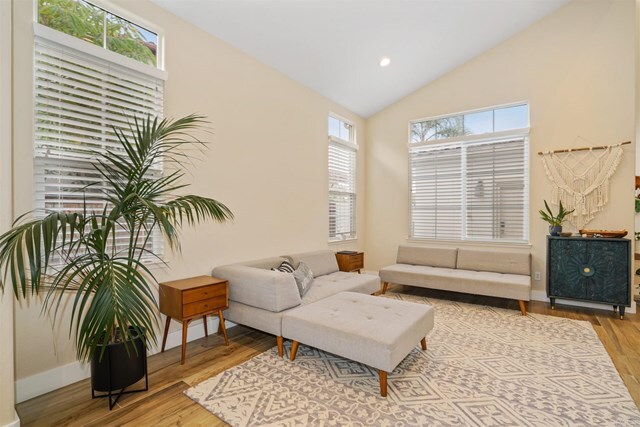 Foto del edificio - 531 Meridian Way