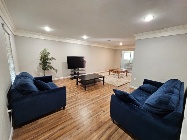 Foto del edificio - 19403 Youngtree Cir