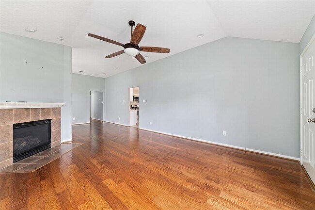 Building Photo - 19527 Lighthouse Scene Ln