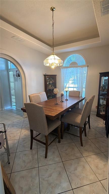 Foto del edificio - 2618 Hawthorne Ln