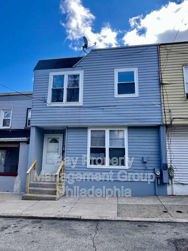 Building Photo - 438 Mechanic St