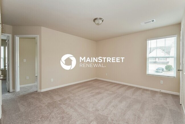 Foto del edificio - 3 Bedroom Pet-Friendly Home in Villa Rica, GA with Main Street Renewal