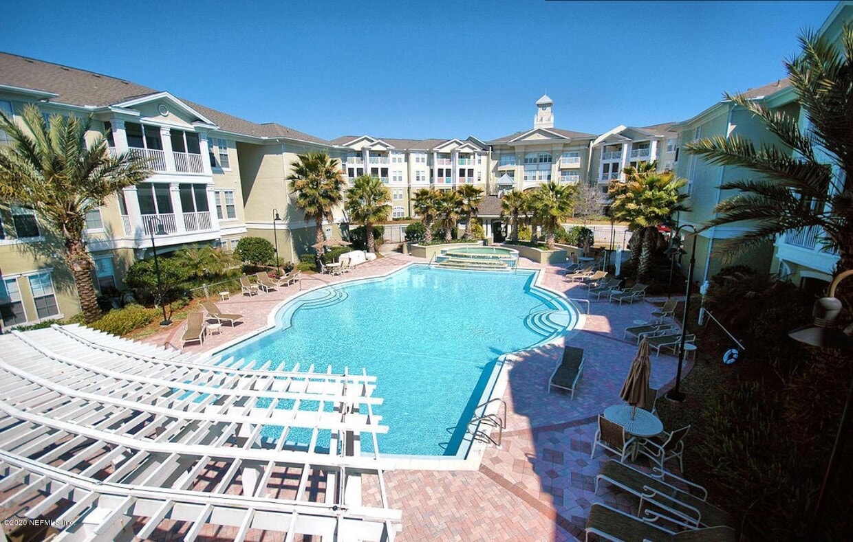 8290 Gate Pkwy W Unit 188, Jacksonville, FL 32216 Condo for Rent in