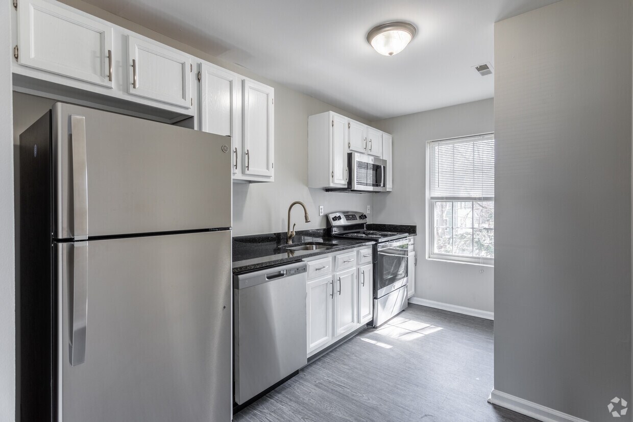 Milford Chase Apartments in Milford, CT