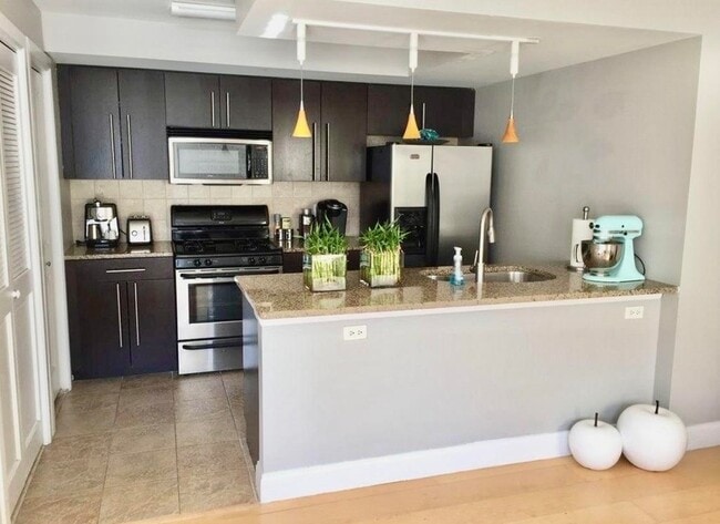 Foto del edificio - 125 70th St