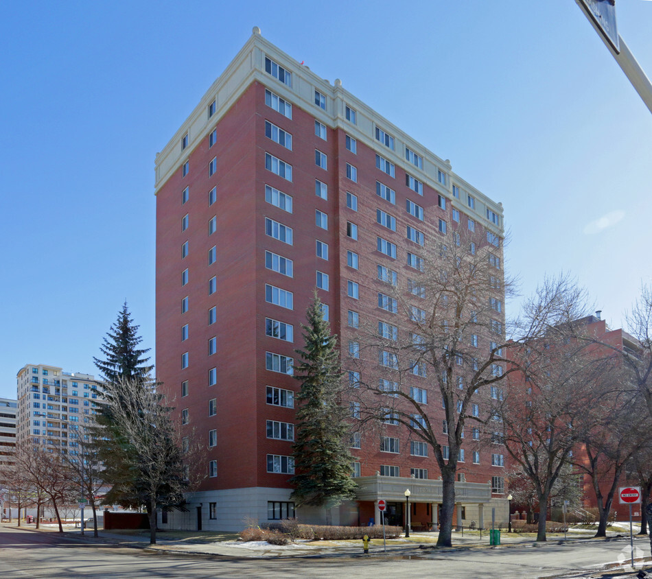 Primary Photo - Tegler Manor Senior Residences 65+