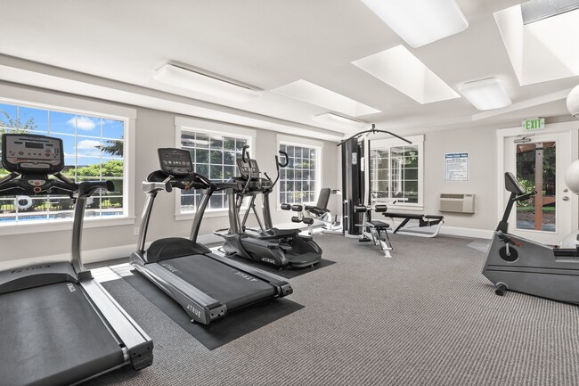 Centro de fitness comunitario - Crossroads at Meridian Apartments