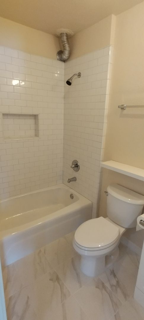 Foto del edificio - 1918 GF PROPERTIES