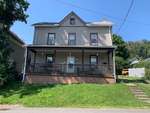 Building Photo - 1172 Milford St
