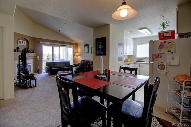 Building Photo - Cozy 2B/2B Broomfield Condo - Available Se...