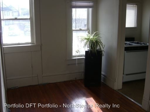 Foto del edificio - 7 br, 2 bath Apartment - 129 W 9th Ave