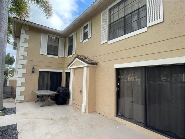 Foto del edificio - 363 Prestwick Cir