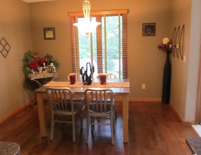 Building Photo - 3 bedroom in Portage MI 49002