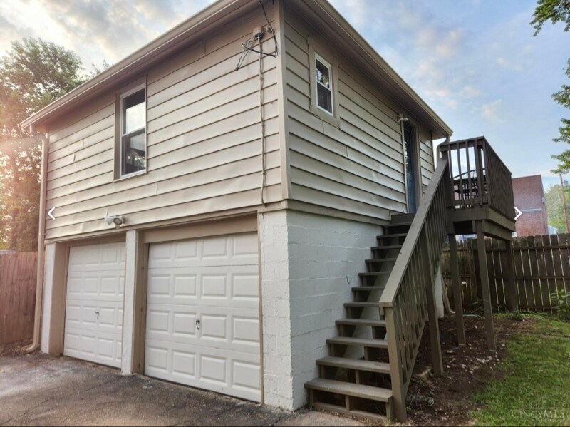 Photo - 6848 Buckingham Pl (Cincinnati, OH)