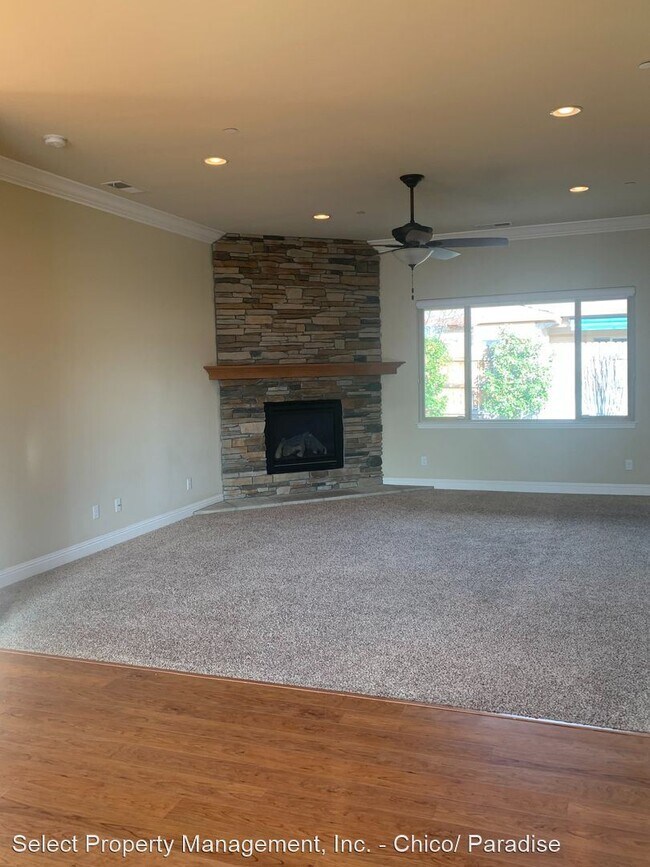 Foto del edificio - 4 br, 2 bath House - 1993 Poppy View Terrace
