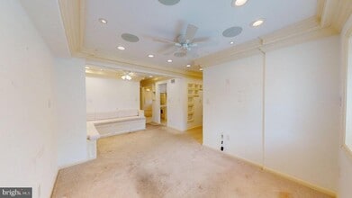 Building Photo - 4145 21st Rd N