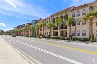 Building Photo - 410 S Armenia Ave