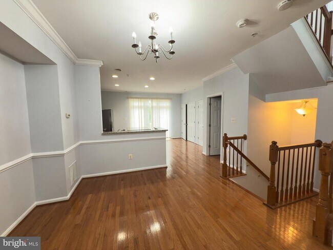 Foto del edificio - 11765 Skylark Rd