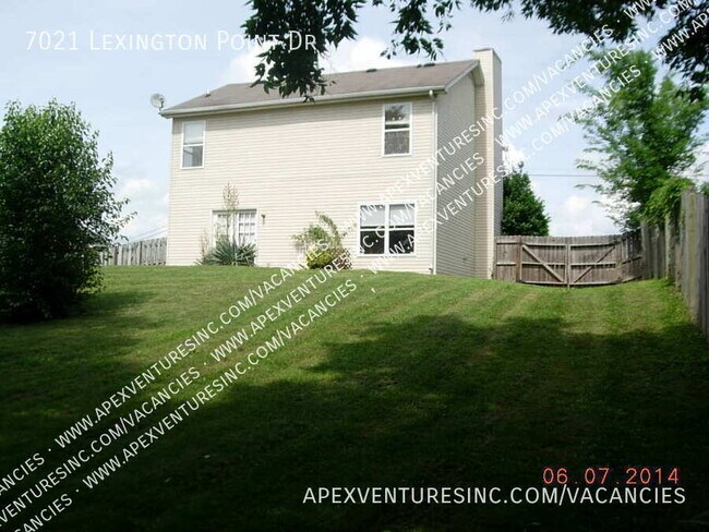 Foto del edificio - 7021 Lexington Point Dr
