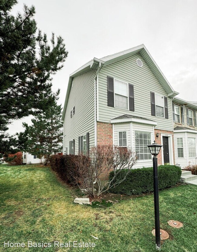 Building Photo - 3 br, 1.5 bath House - 448 E 350 S