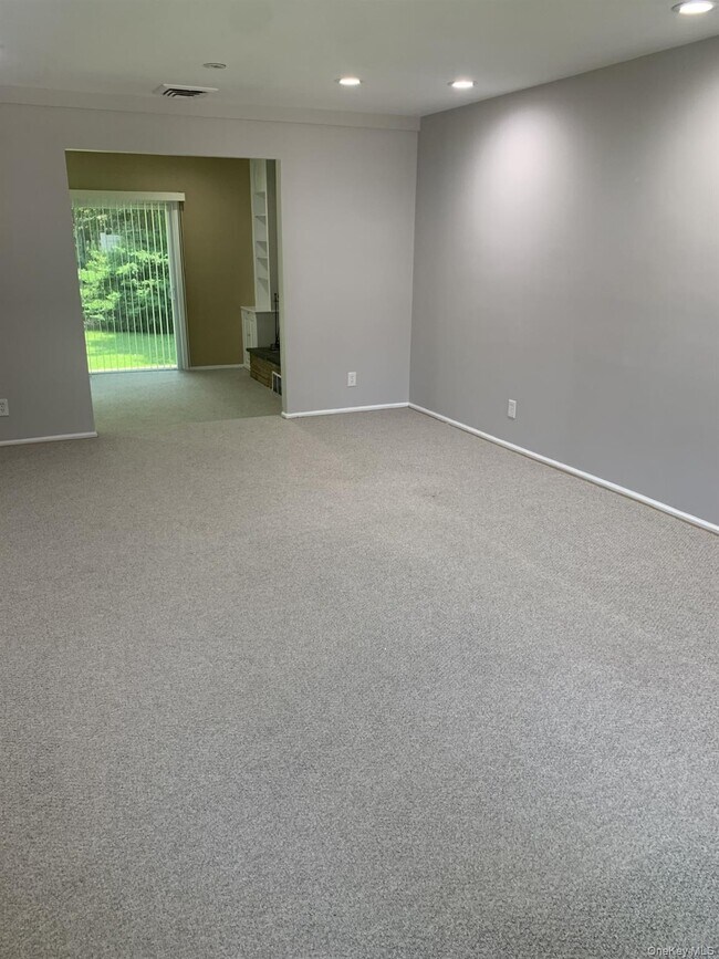 Foto del edificio - 220 Jackson Pl