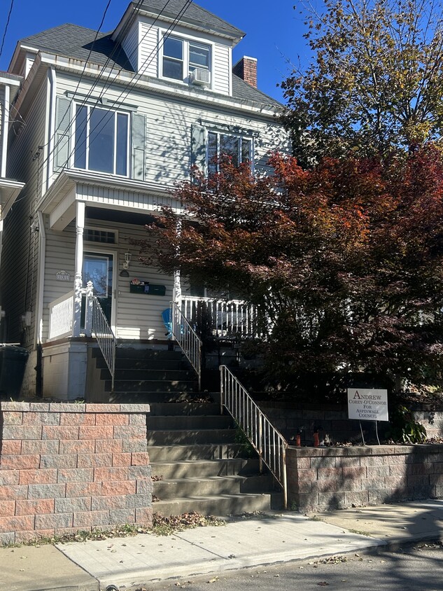 Primary Photo - 131 5th St