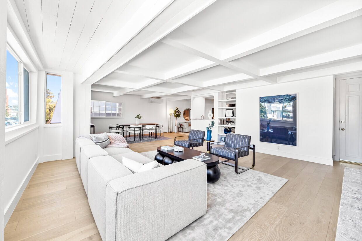 Foto principal - 11912 Gorham Ave