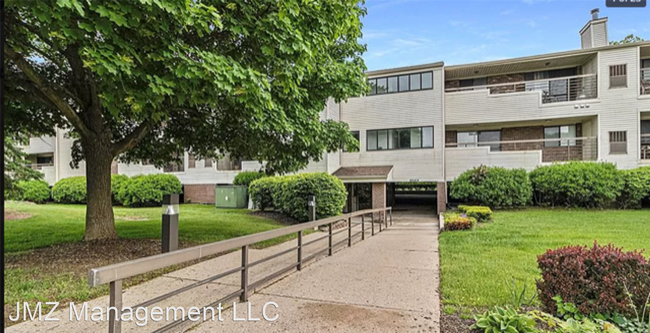 Foto del edificio - 2 br, 2 bath House - 30414 Orchard Lake Rd...