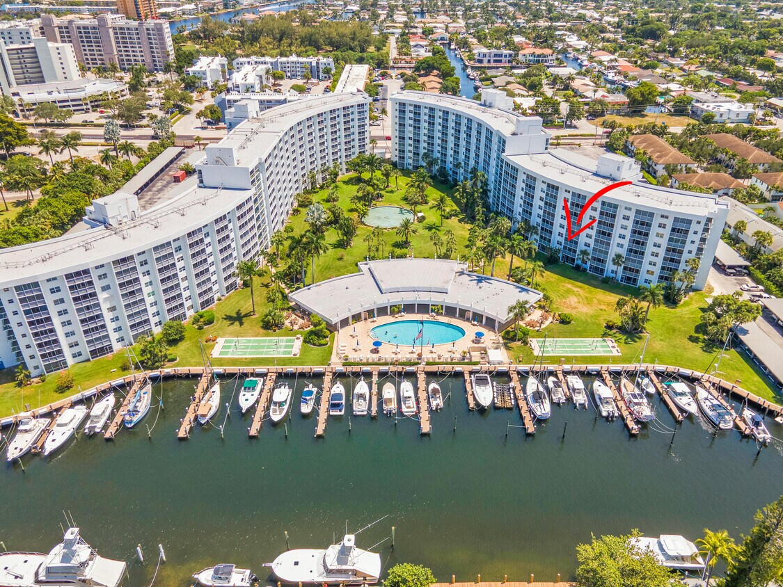Foto principal - 2731 NE 14th Street Causeway