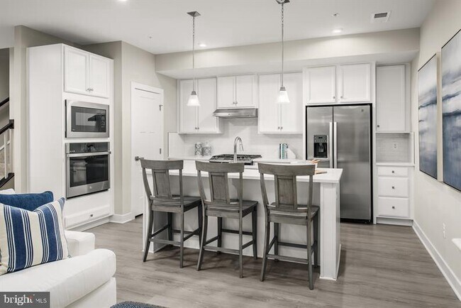 Foto del edificio - 4366 Black Tulip Wy